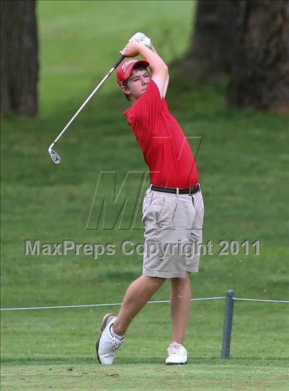 Thumbnail 3 in Section 5 State Qualifier @ Oak Hill CC (Supersectionals) photogallery.