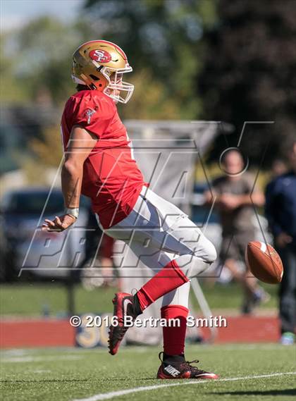 Thumbnail 2 in St. Francis vs. Canisius photogallery.