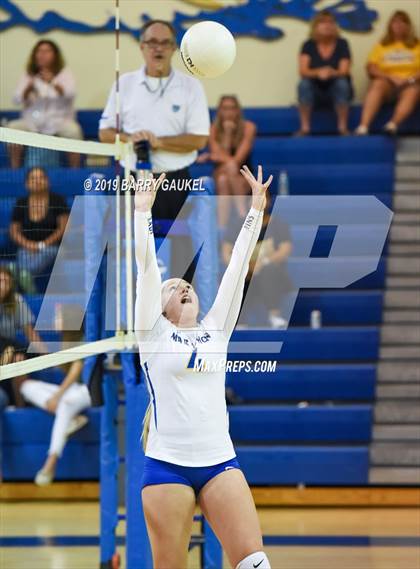 Thumbnail 1 in Marathon vs.Bishop McLaughlin Catholic photogallery.