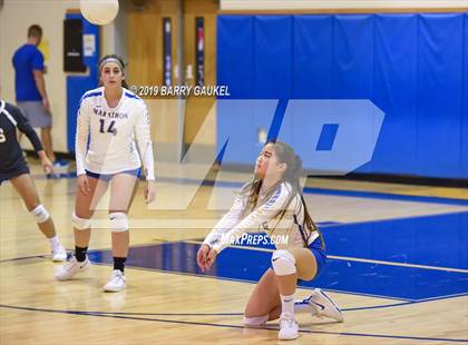 Thumbnail 2 in Marathon vs.Bishop McLaughlin Catholic photogallery.