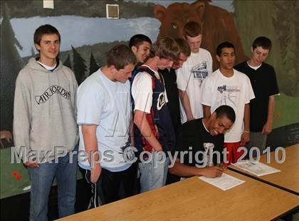 Thumbnail 2 in Ponderosa's Brad Waldow signing ceremony photogallery.