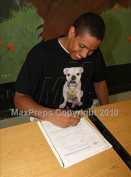 Thumbnail 2 in Ponderosa's Brad Waldow signing ceremony photogallery.