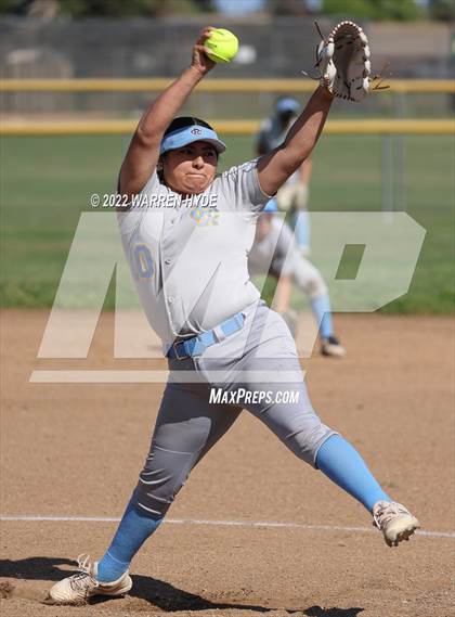Thumbnail 1 in River City @ Monterey Trail photogallery.