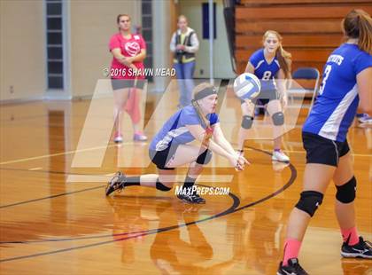 Thumbnail 3 in Grace Christian @ Lawrence photogallery.