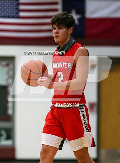 Thumbnail 1 in Muenster @ Collinsville photogallery.