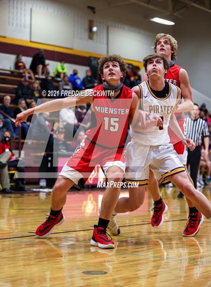 Thumbnail 2 in Muenster @ Collinsville photogallery.
