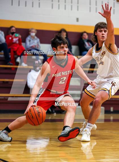 Thumbnail 3 in Muenster @ Collinsville photogallery.
