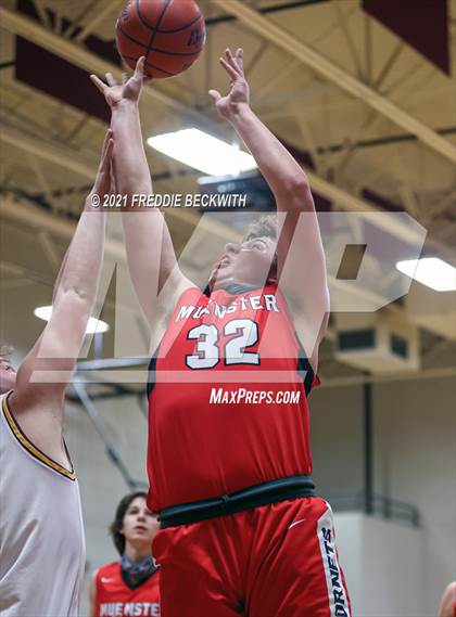 Thumbnail 3 in Muenster @ Collinsville photogallery.