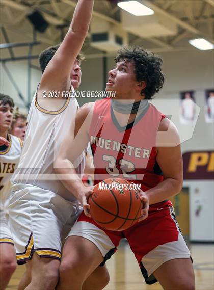 Thumbnail 2 in Muenster @ Collinsville photogallery.