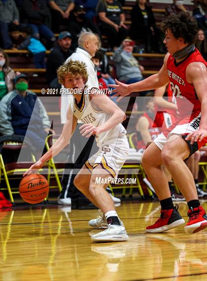 Thumbnail 1 in Muenster @ Collinsville photogallery.