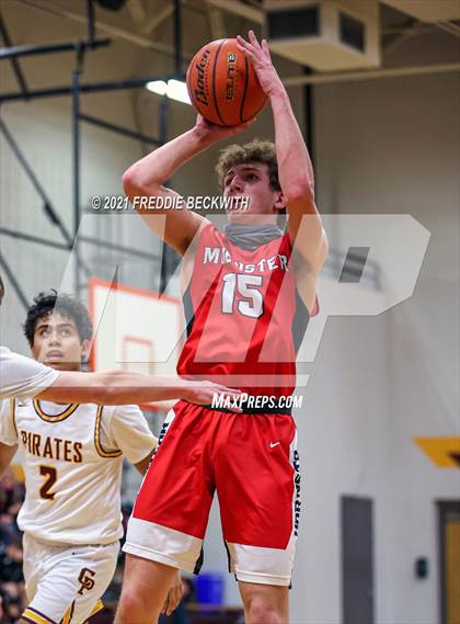 Thumbnail 2 in Muenster @ Collinsville photogallery.