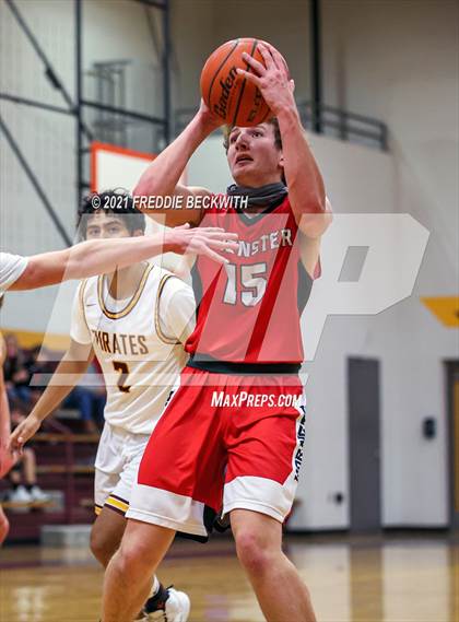 Thumbnail 1 in Muenster @ Collinsville photogallery.