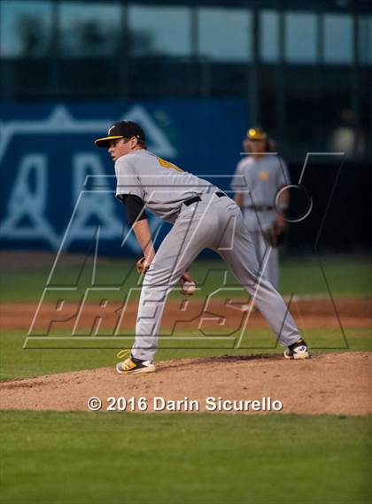 Thumbnail 3 in Marcos de Niza @ Mesquite photogallery.