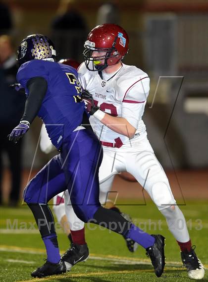 Thumbnail 2 in Jurupa Hills vs. St. Margaret's (CIF SS East Valley Division Final) photogallery.