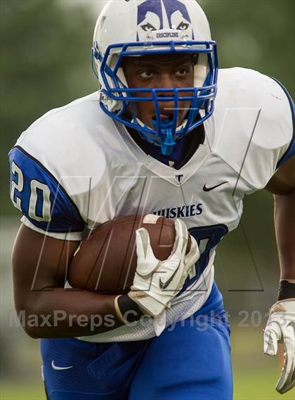 Thumbnail 1 in Tuscarora @ Loudoun Valley photogallery.