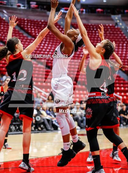 Thumbnail 1 in Olympian vs. Vista (CIF SDS D2 Final) photogallery.