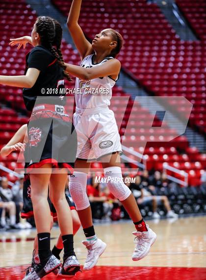 Thumbnail 1 in Olympian vs. Vista (CIF SDS D2 Final) photogallery.