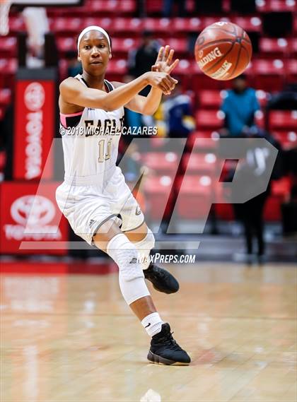 Thumbnail 3 in Olympian vs. Vista (CIF SDS D2 Final) photogallery.