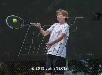 Thumbnail 1 in TSSAA District 8 Championships (Day 2) photogallery.