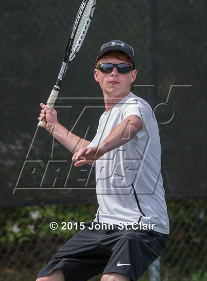 Thumbnail 1 in TSSAA District 8 Championships (Day 2) photogallery.