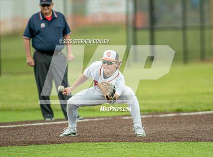 Thumbnail 1 in Watkins Memorial vs Hayes (Newark High School) photogallery.