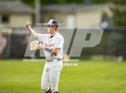 Thumbnail 3 in Watkins Memorial vs Hayes (Newark High School) photogallery.