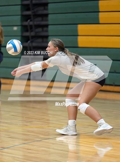 Thumbnail 3 in L'Anse Creuse North @ Notre Dame Prep photogallery.