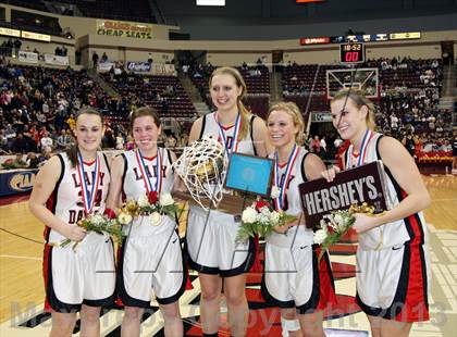 Thumbnail 3 in Vincentian Academy vs. Tri-Valley (PIAA Class A Final) photogallery.