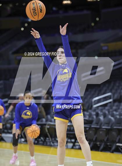 Thumbnail 1 in Notre Dame (SO) vs Louisville (2024 Coastal Catholic Classic) photogallery.