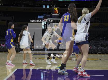Thumbnail 3 in Notre Dame (SO) vs Louisville (2024 Coastal Catholic Classic) photogallery.