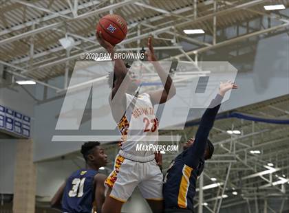 Thumbnail 2 in The Webb School vs. Howard (Dr Pepper Classic) photogallery.