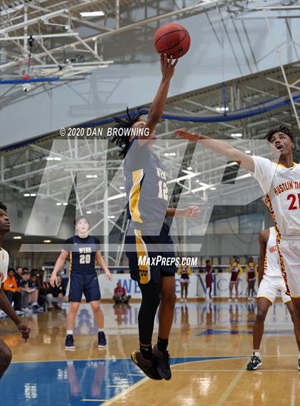 Thumbnail 3 in The Webb School vs. Howard (Dr Pepper Classic) photogallery.