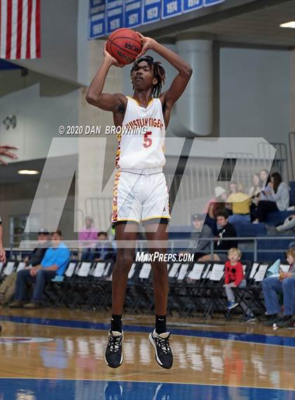 Thumbnail 3 in The Webb School vs. Howard (Dr Pepper Classic) photogallery.
