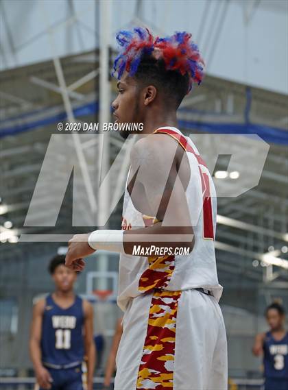 Thumbnail 2 in The Webb School vs. Howard (Dr Pepper Classic) photogallery.