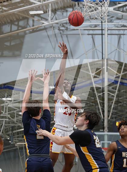 Thumbnail 3 in The Webb School vs. Howard (Dr Pepper Classic) photogallery.