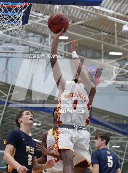Thumbnail 2 in The Webb School vs. Howard (Dr Pepper Classic) photogallery.
