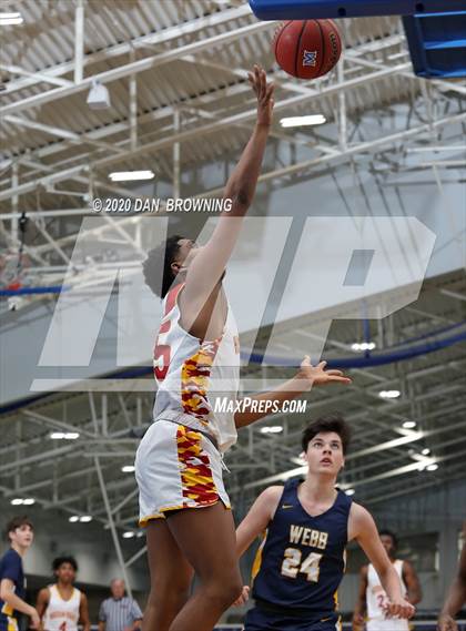 Thumbnail 2 in The Webb School vs. Howard (Dr Pepper Classic) photogallery.