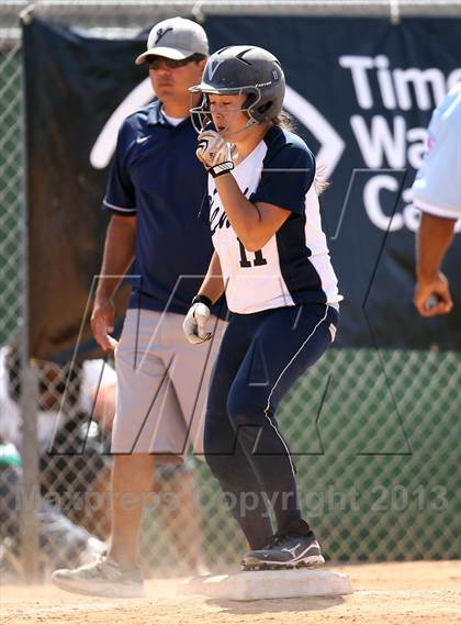Thumbnail 1 in Venice vs. Arleta  (LA City Section D2 Final) photogallery.