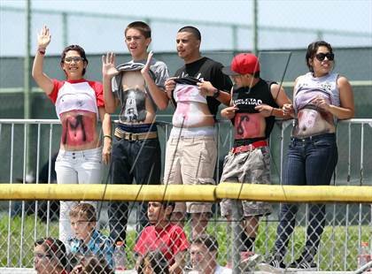 Thumbnail 2 in Venice vs. Arleta  (LA City Section D2 Final) photogallery.