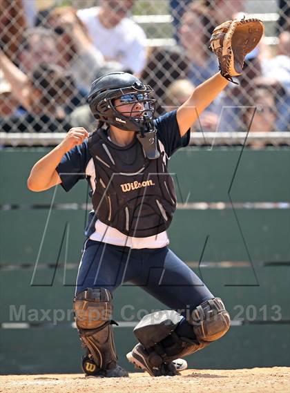 Thumbnail 3 in Venice vs. Arleta  (LA City Section D2 Final) photogallery.