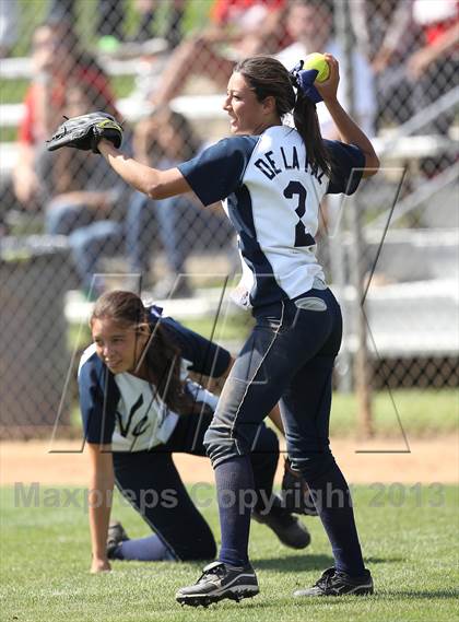 Thumbnail 3 in Venice vs. Arleta  (LA City Section D2 Final) photogallery.