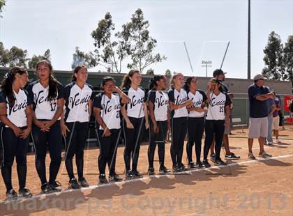 Thumbnail 2 in Venice vs. Arleta  (LA City Section D2 Final) photogallery.