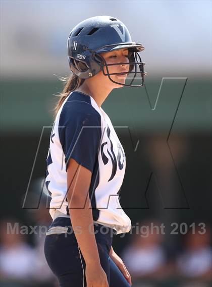 Thumbnail 1 in Venice vs. Arleta  (LA City Section D2 Final) photogallery.