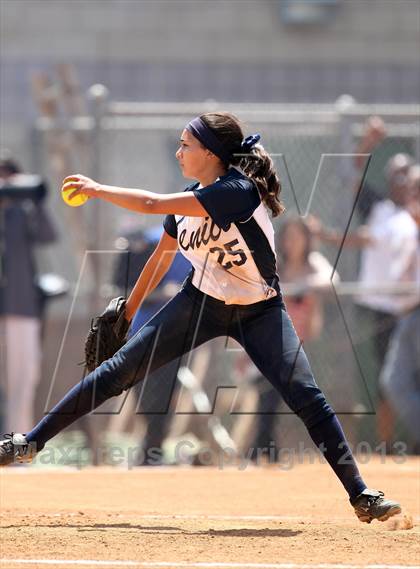 Thumbnail 1 in Venice vs. Arleta  (LA City Section D2 Final) photogallery.