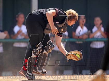 Thumbnail 2 in Venice vs. Arleta  (LA City Section D2 Final) photogallery.
