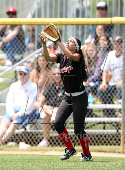 Thumbnail 3 in Venice vs. Arleta  (LA City Section D2 Final) photogallery.
