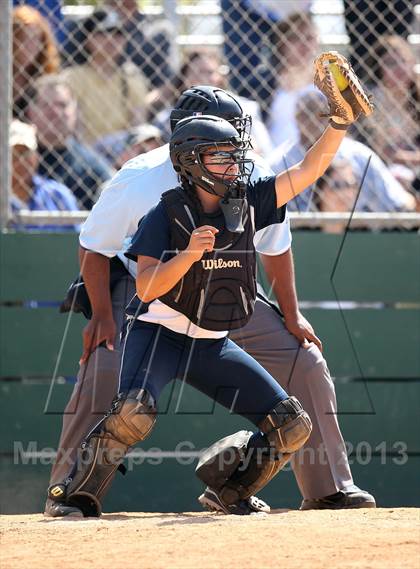 Thumbnail 3 in Venice vs. Arleta  (LA City Section D2 Final) photogallery.
