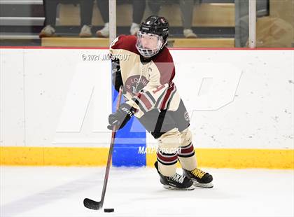 Thumbnail 1 in Loomis vs. Berkshire (Avon Christmas Classic 5th Place) photogallery.