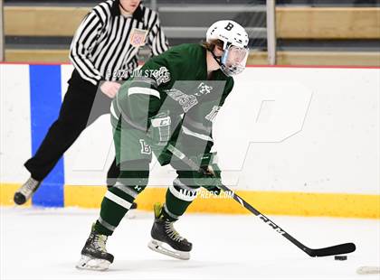Thumbnail 3 in Loomis vs. Berkshire (Avon Christmas Classic 5th Place) photogallery.