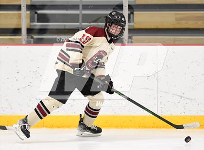 Thumbnail 2 in Loomis vs. Berkshire (Avon Christmas Classic 5th Place) photogallery.